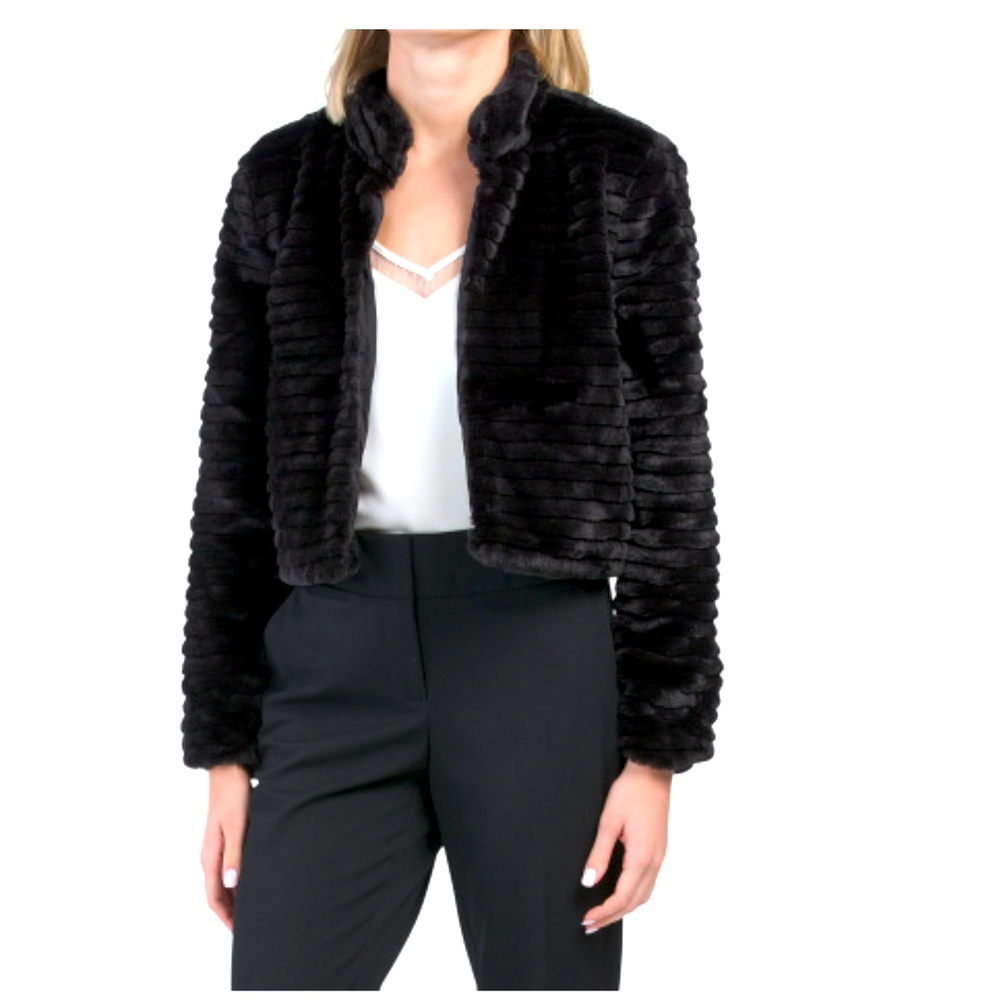 Betsey Johnson Mini Mink Faux Fur shrug / jacket Size Small